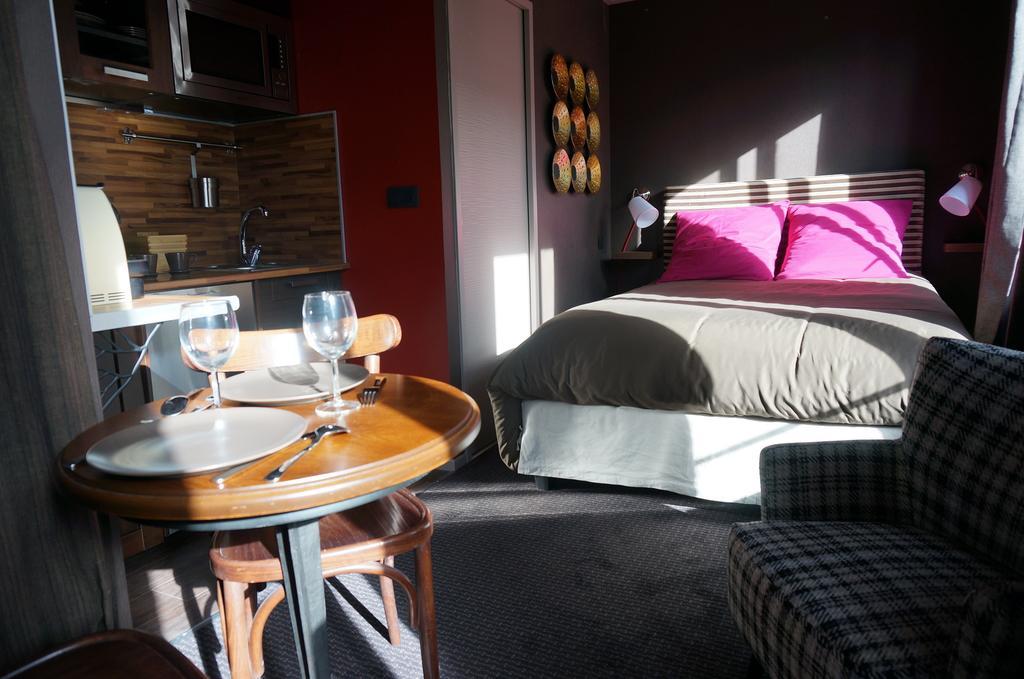 Ferienwohnung Le 84 Sainte-Cath' Lille Zimmer foto